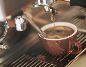 Espresso pulling on the machine